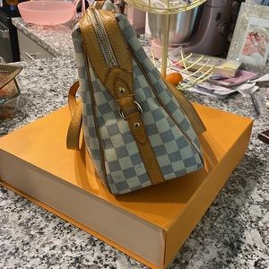 Canvas and leather bag